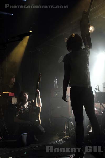 WILD FLAG - 2012-02-04 - PARIS - La Fleche d'Or - 